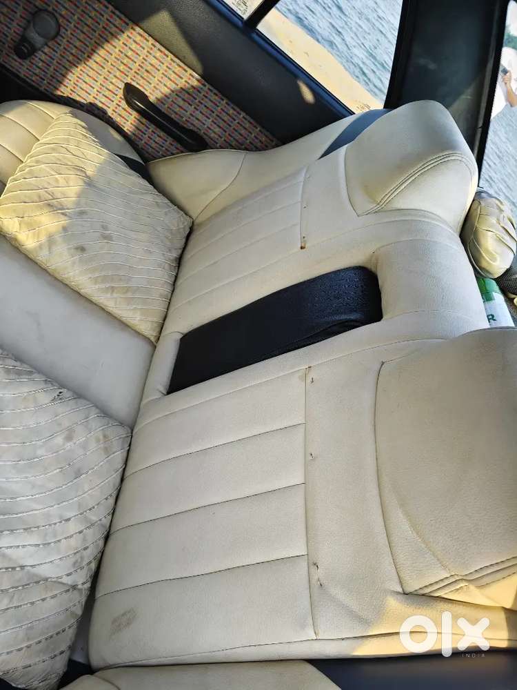 Maruti Suzuki Esteem (2005)