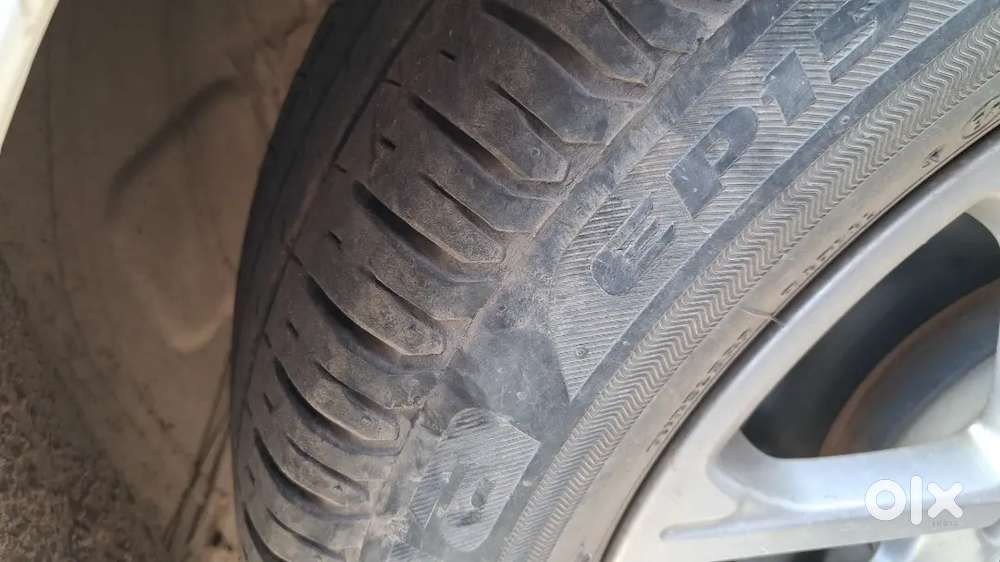 Maruti Suzuki Swift 2023 Petrol Well Maintained