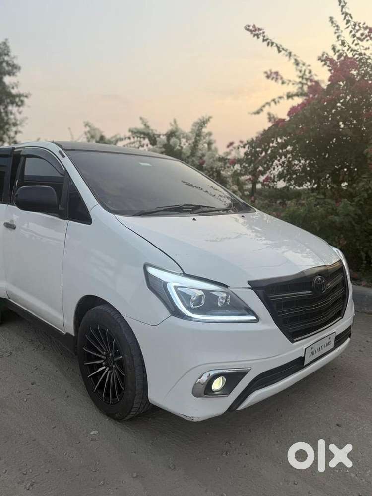 Toyota Innova 2.5 Top Condition