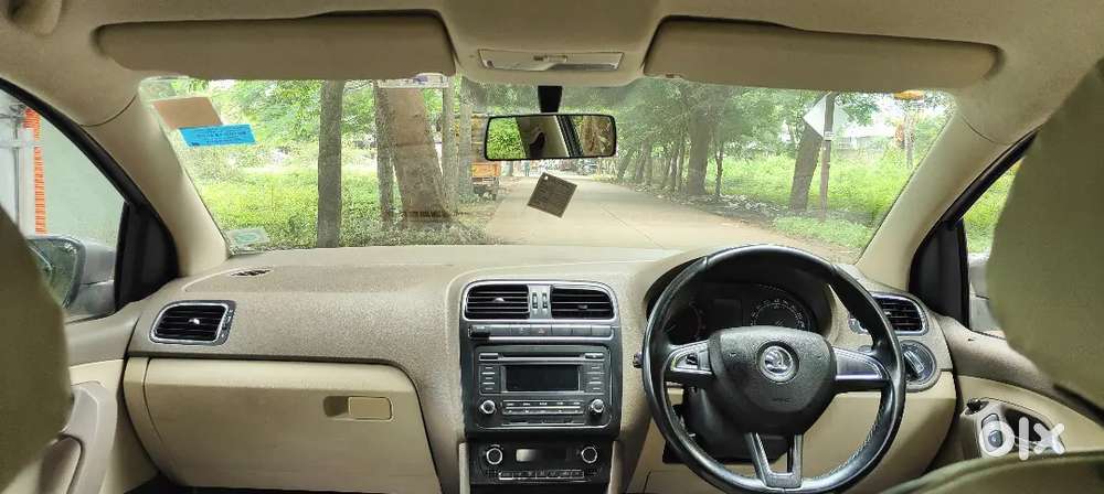 Skoda Rapid Elegance 2014