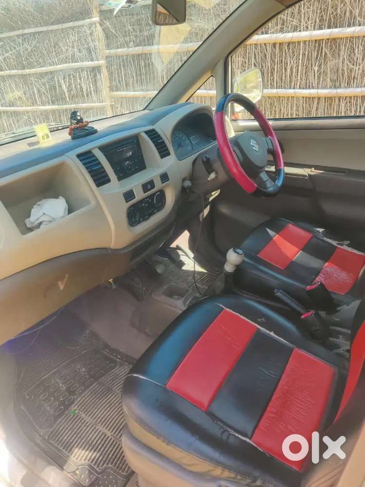 अच्छी कंडीशन है और पेट्रोल इंजन है