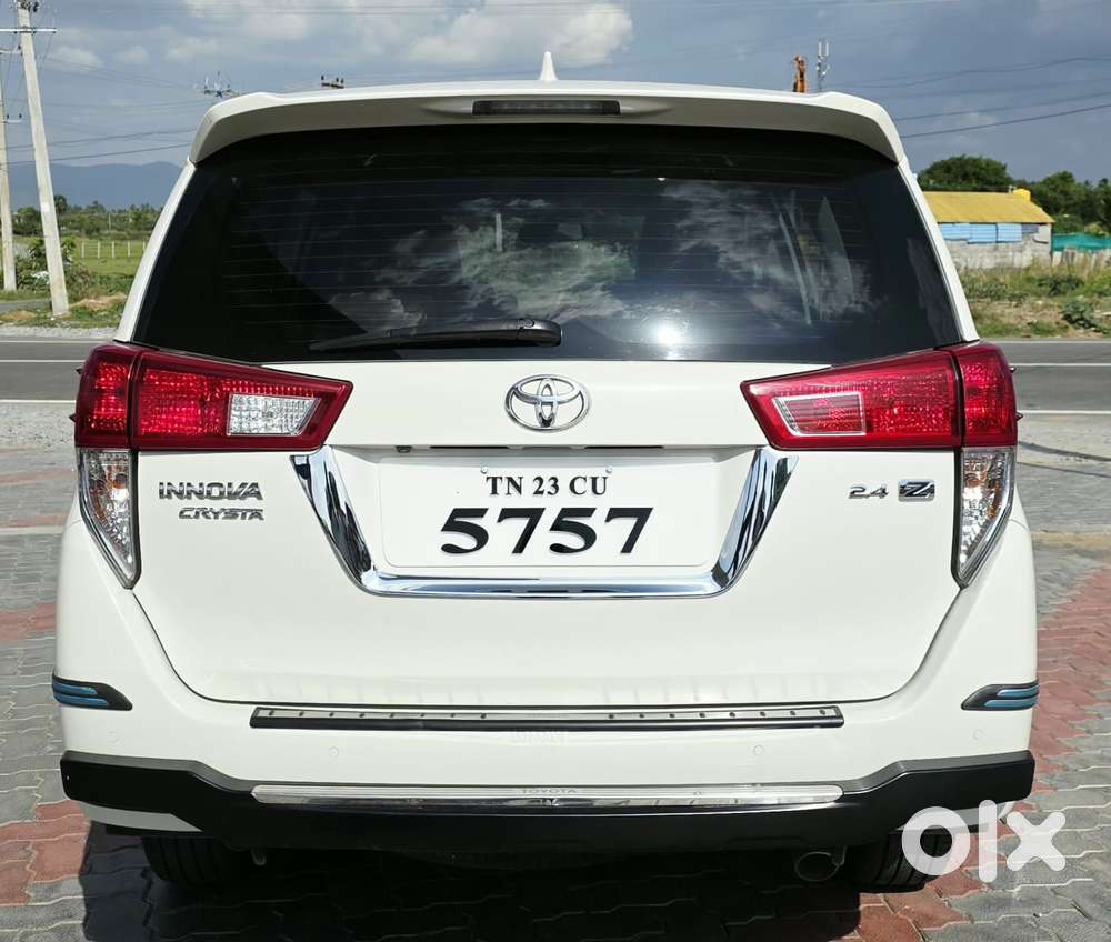 Toyota Innova Crysta 2.8z Automatic, 2021, Diesel