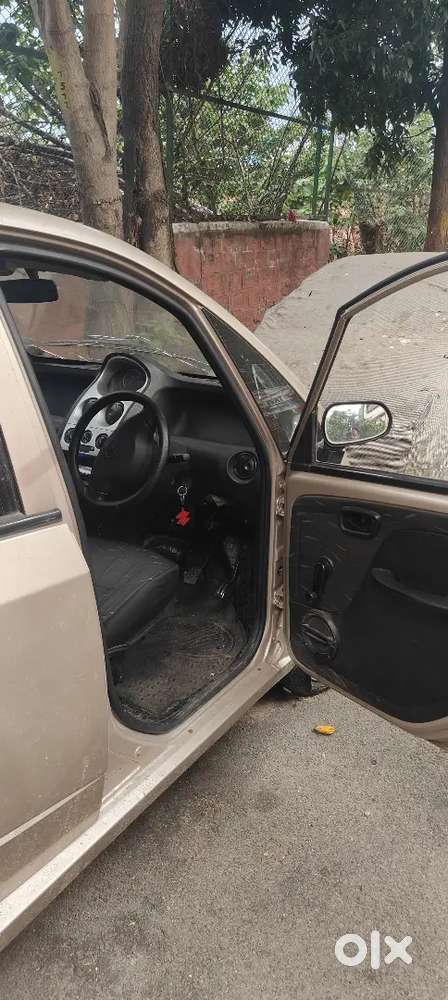 Tata Nano 2011