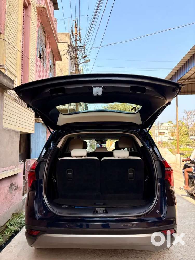 Mahindra Xuv700 2023 Diesel 37000 Km Driven