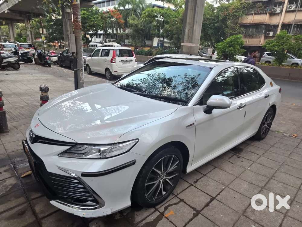 Toyota Camry Hybrid, 2024, Petrol