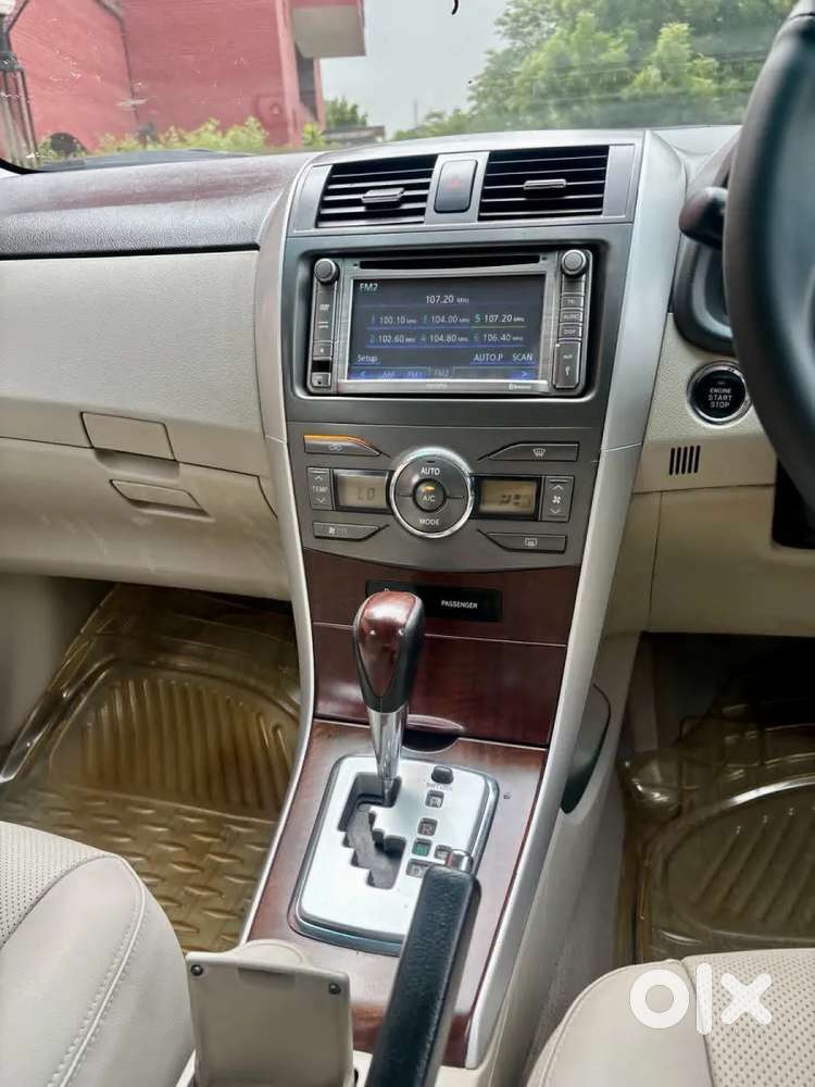 Toyota Corolla Altis, 2013, Petrol