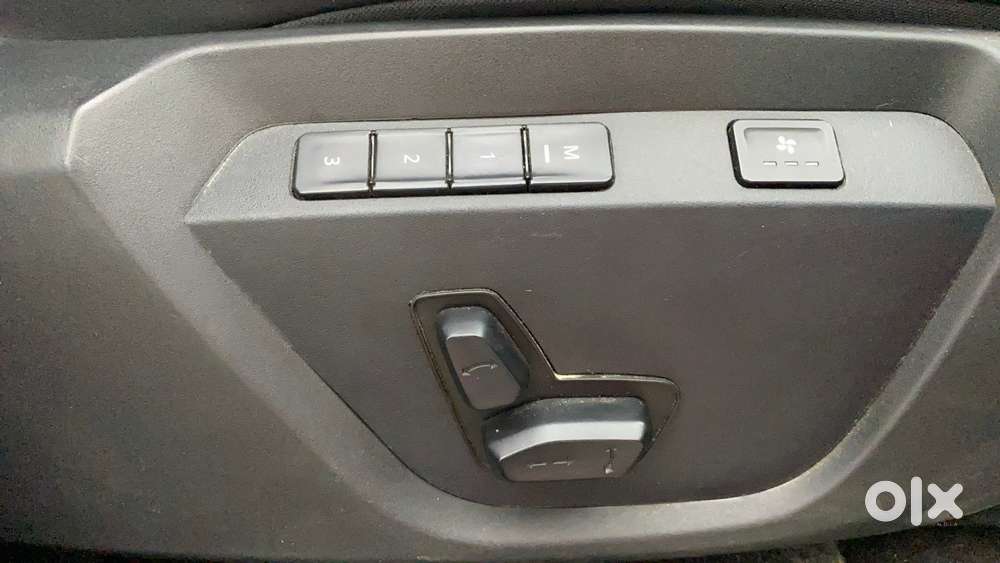 Tata Safari 2.0 Kryotec Xza Plus (o) Red Dark Edition, 2023, Diesel