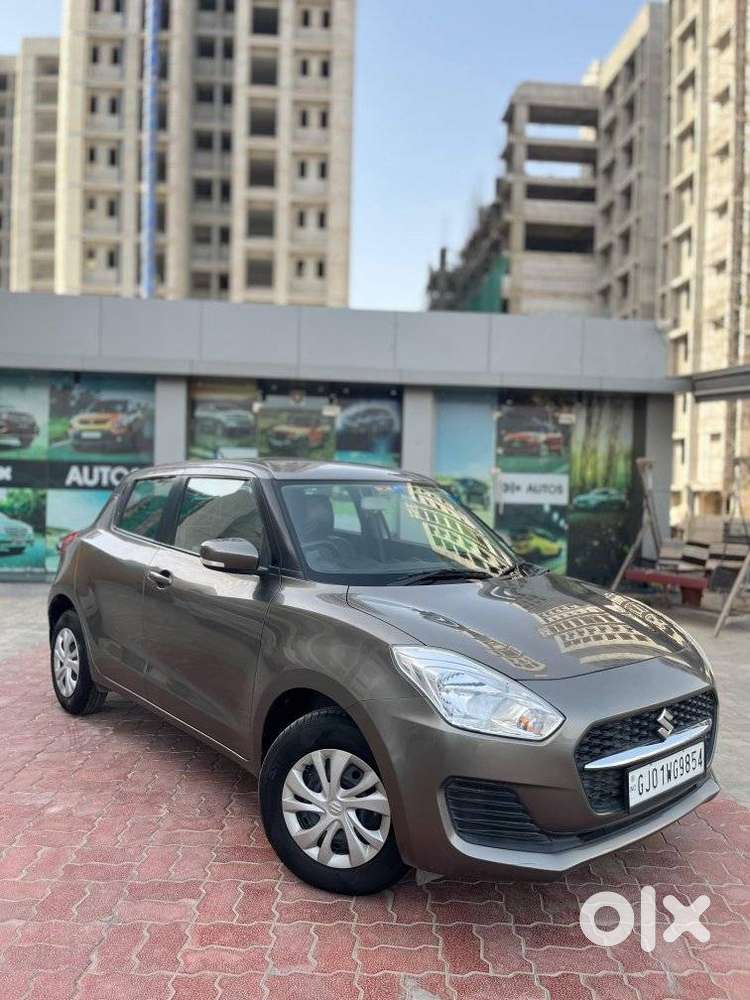 Maruti Suzuki Swift Vxi + Manual, 2022, Petrol