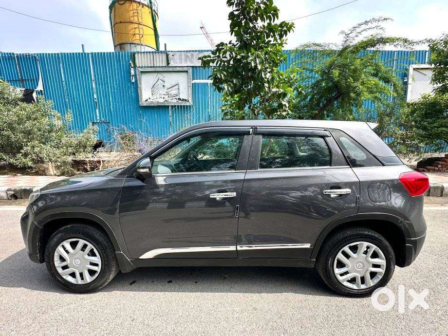 Maruti Suzuki Brezza 1.5 Zxi At Smart Hybrid, 2022, Petrol