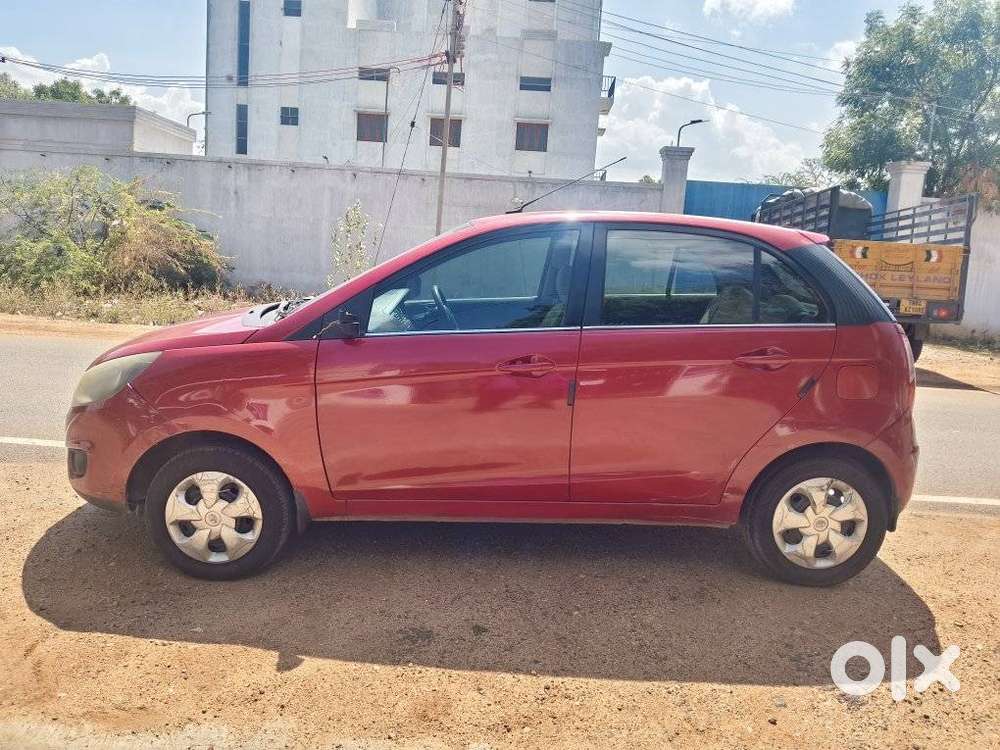Tata Bolt Revotron Xms, 2016, Petrol