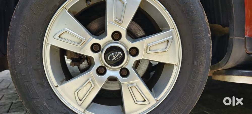 Mahindra Xuv500 W8, 2016, Diesel