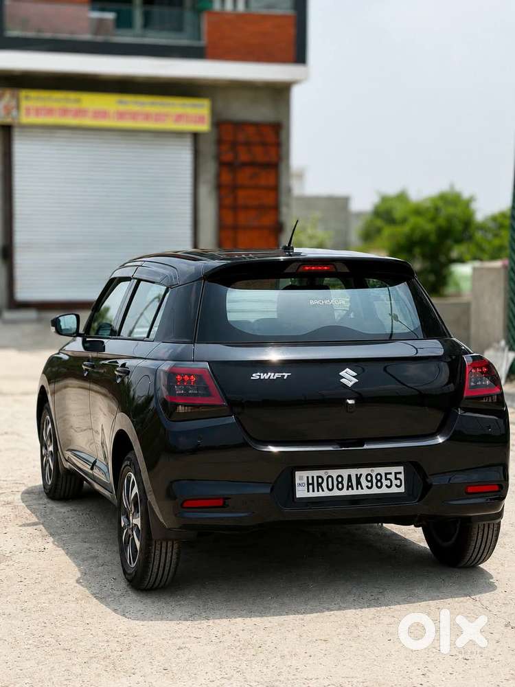 Maruti Suzuki Swift Vxi Ags, 2025, Petrol