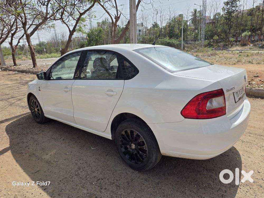 Skoda Rapid 2013-2016 1.5 Tdi At Elegance, 2015, Diesel