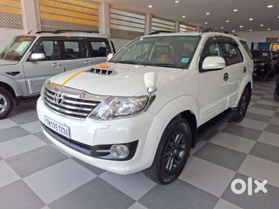 Toyota Fortuner 3.0 4x4 Manual, 2015, Diesel