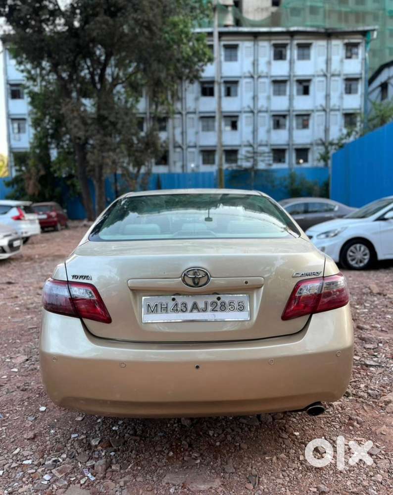 Toyota Camry Petrol 2011
