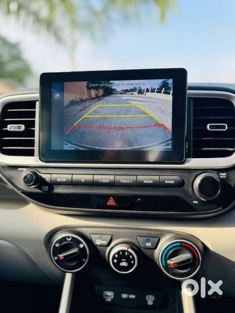 Hyundai Venue 1.2 S (o), 2023, Petrol