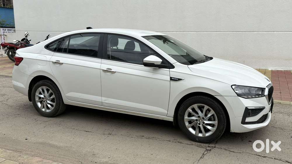 Skoda Slavia 1.5 Tsi Style, 2023, Petrol