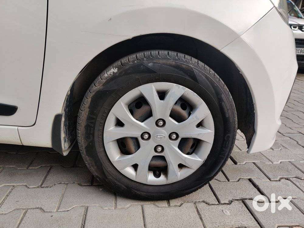 Hyundai Grand I10 Magna Cng, 2015, Cng & Hybrids