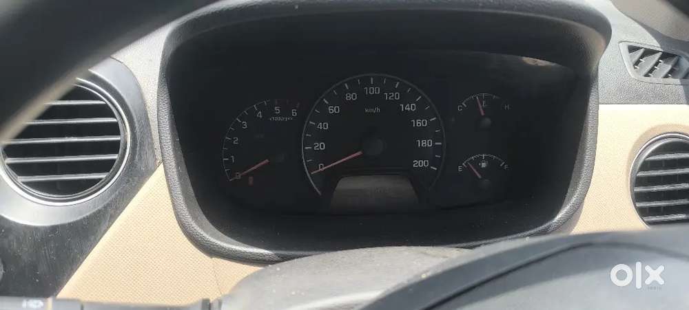 Hyundai Xcent 2014 Diesel Well Maintained