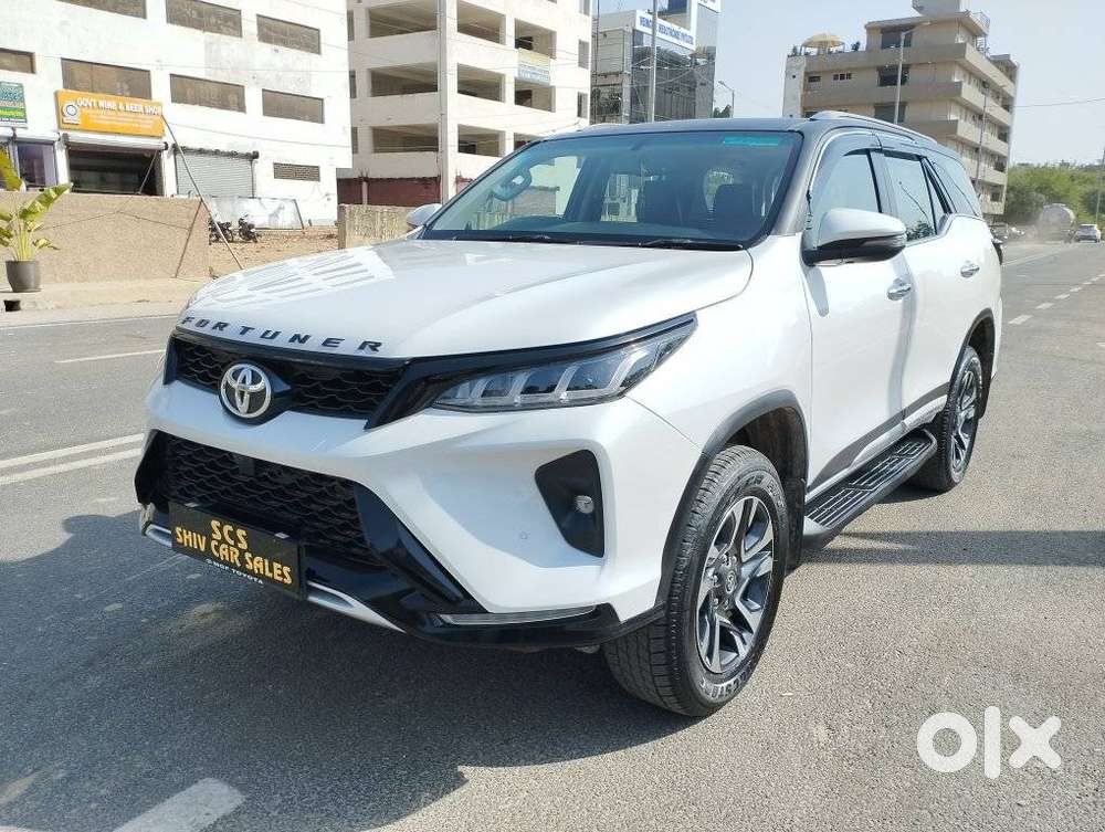 Toyota Fortuner 4x2 At 2.8 Diesel, 2023, Diesel