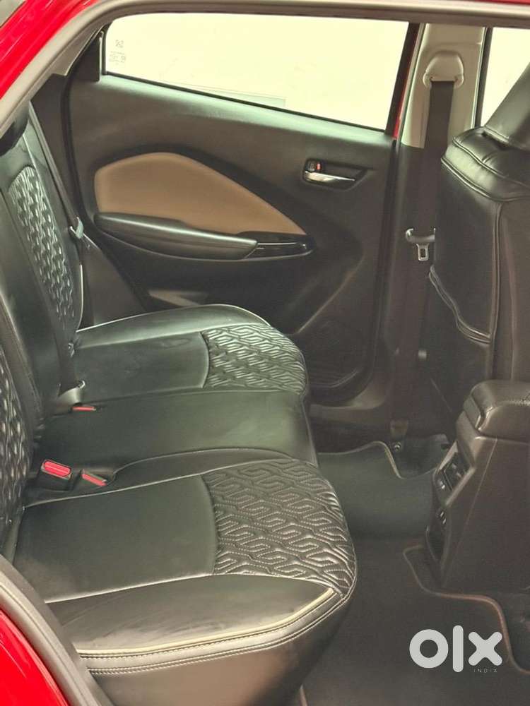 Toyota Glanza 2024 Petrol Well Maintained