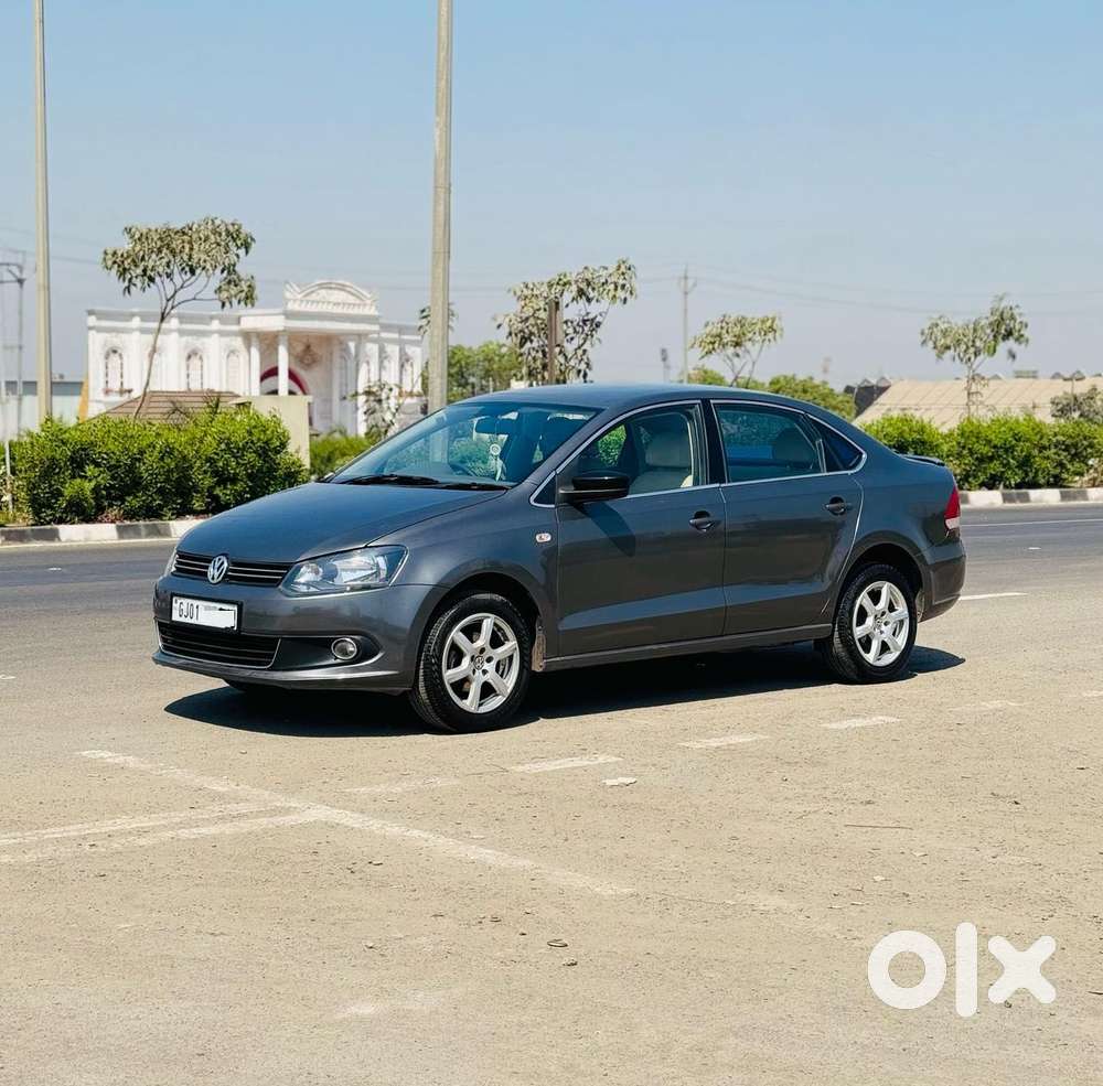 Volkswagen Vento Celeste 1.6 Highline, 2014, Diesel