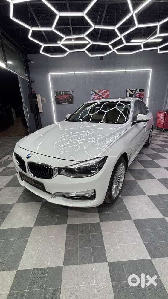 Bmw 3 Series Gt 320d Luxury Line, 2018, Diesel