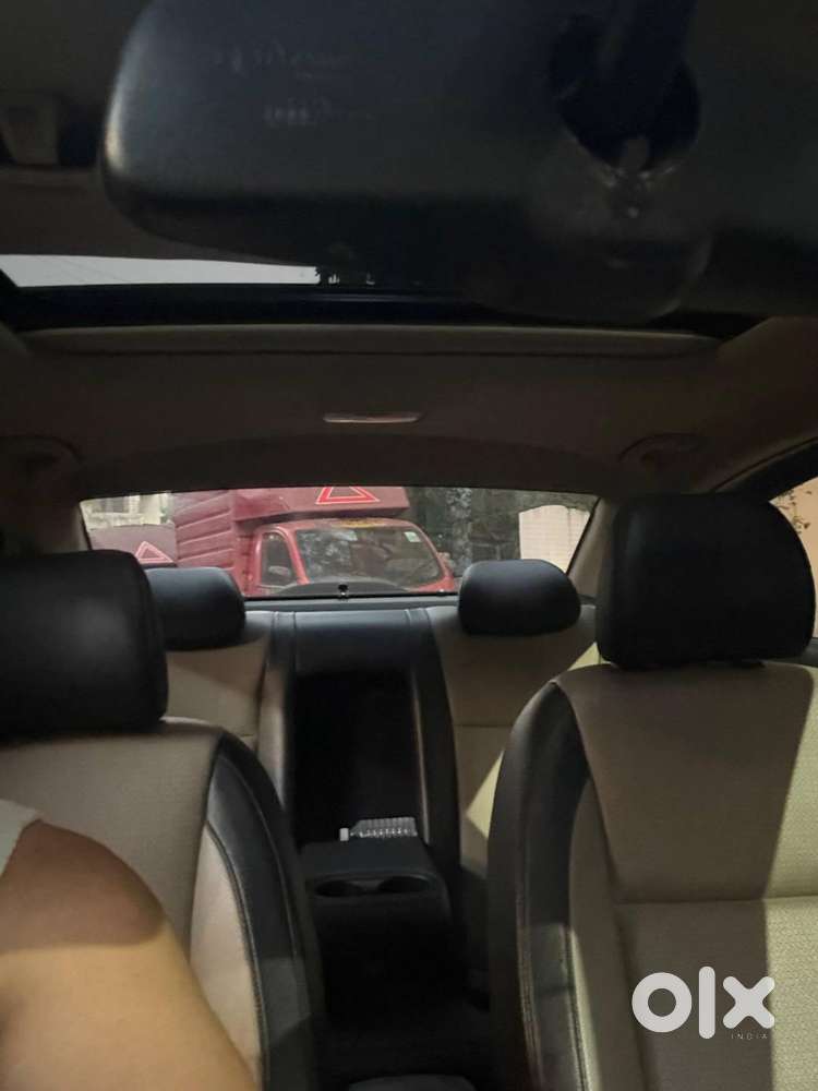 Top Model Automatic Car With 2 Original Keys