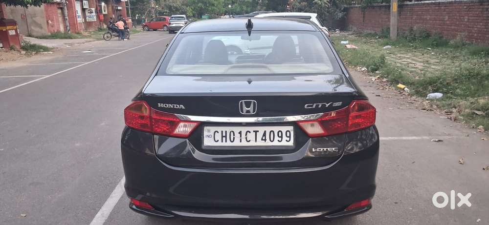 Honda City 1.5 V Mt Sunroof, 2015, Diesel