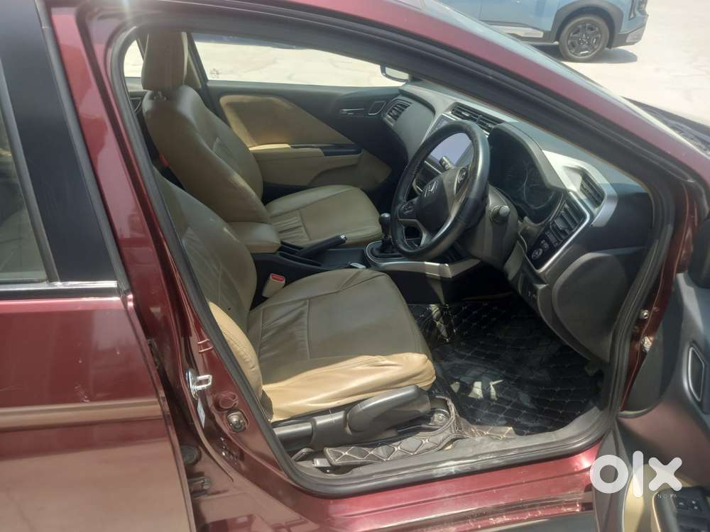 Honda City I-vtec V, 2018, Petrol