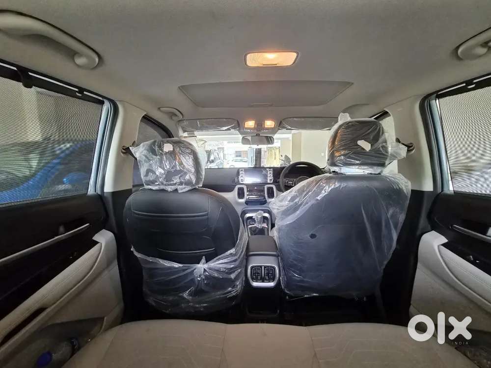 Kia Sonet Diesel Mt Htk Plus (o) 2026 (6 Months Old Only)