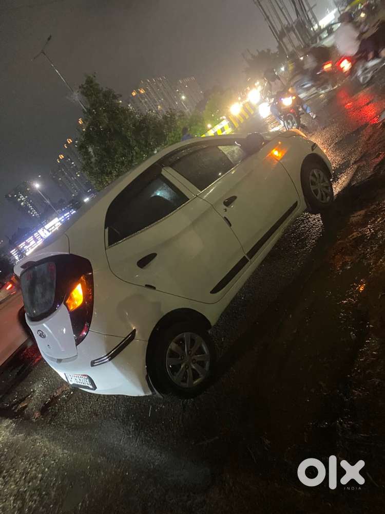 Hyundai Eon 2019 Cng & Petrol In Good Condition