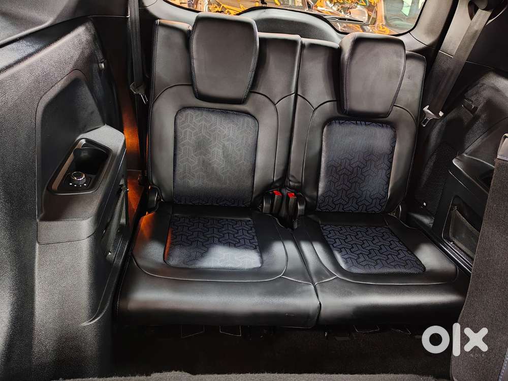 Tata Safari Accomplished Plus Dark Edition, 2024, Diesel