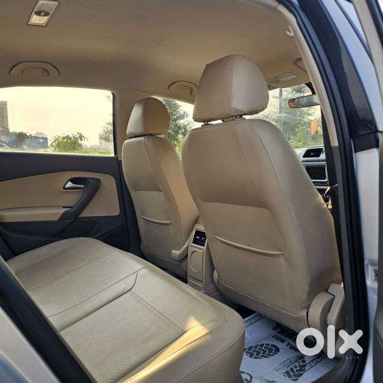 Volkswagen Vento 1.2 Highline Plus At 16 Alloy, 2017, Petrol