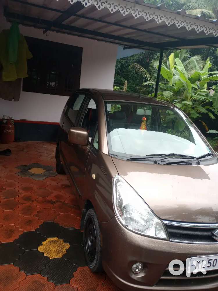Maruti Suzuki Zen Estilo 2011