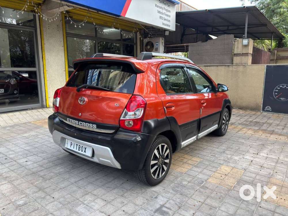 Toyota Etios Cross 1.2l G, 2015, Petrol
