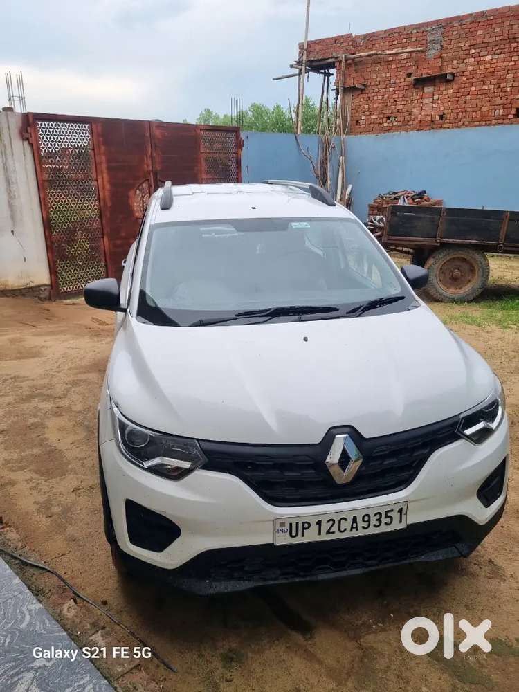 Renault Triber 1.0 Rxe Petrol Manual 2025