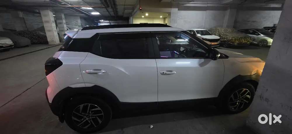 Mahindra Xuv 3xo 2024 Ax5