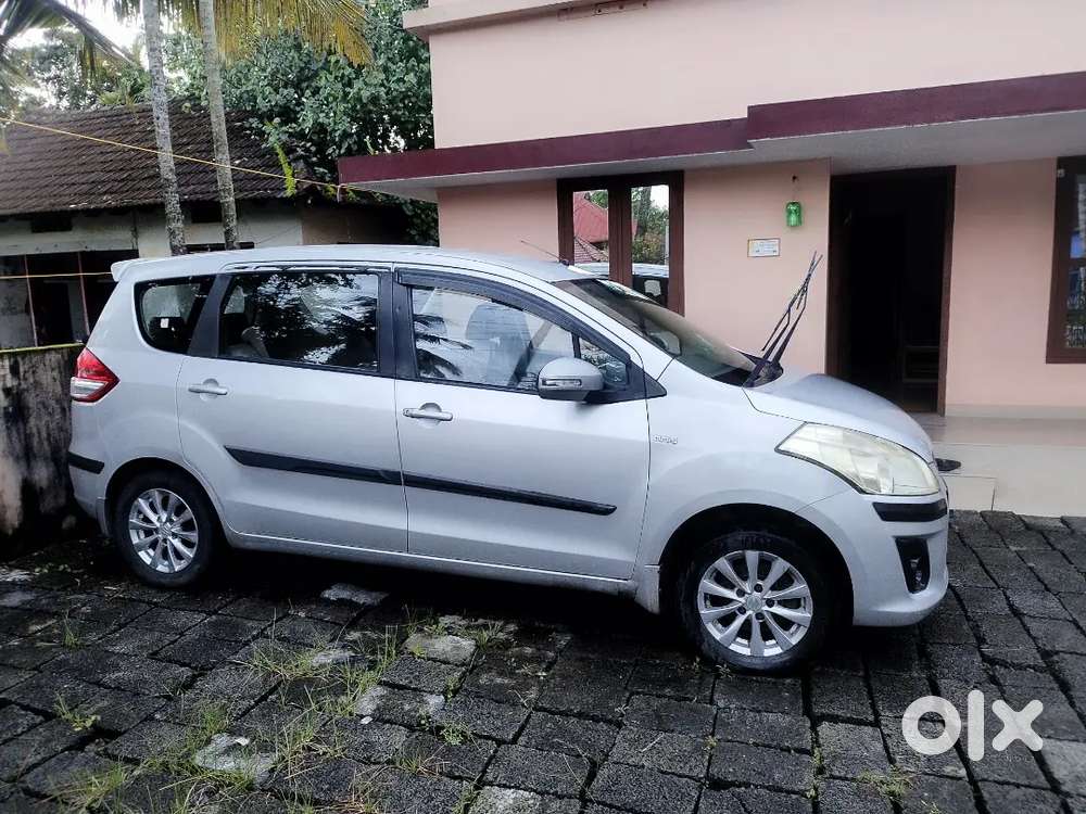Maruti Suzuki Ertiga 2013