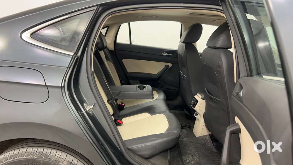 Skoda Slavia Style 1.5l Tsi Dsg, 2022, Petrol