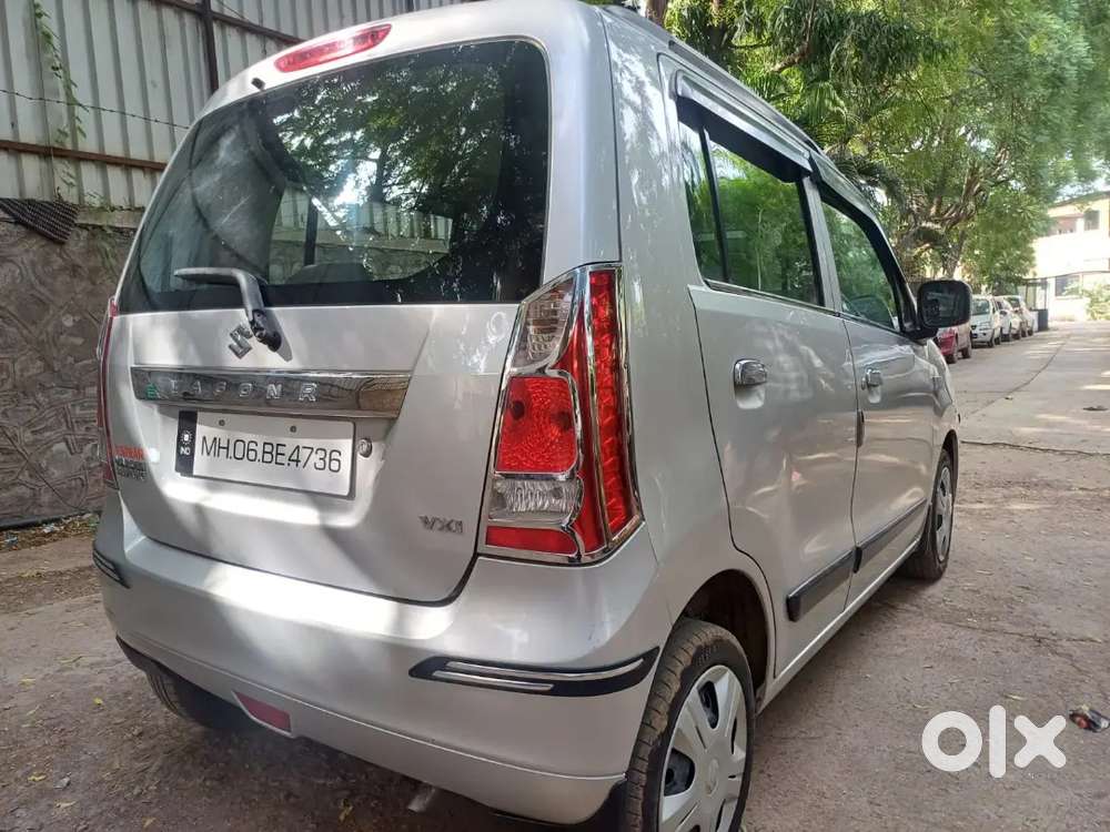 Maruti Suzuki Wagonr 
Piuare Petrol 
Best Condition 
Automatic Door