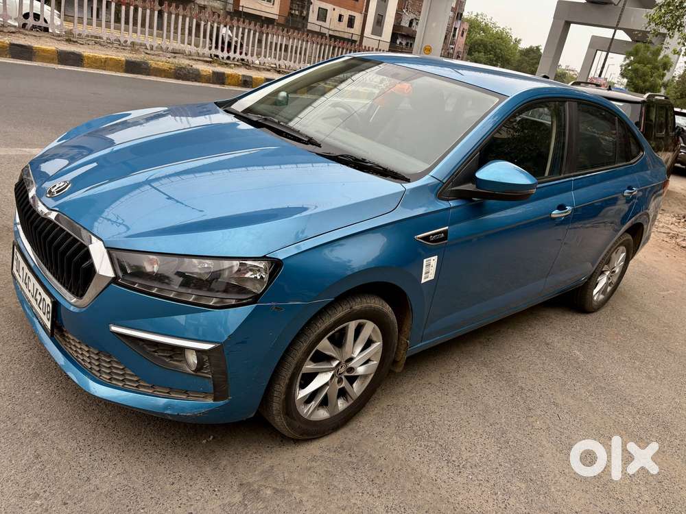 Skoda Slavia Ambition 1.0l Tsi At, 2024, Petrol