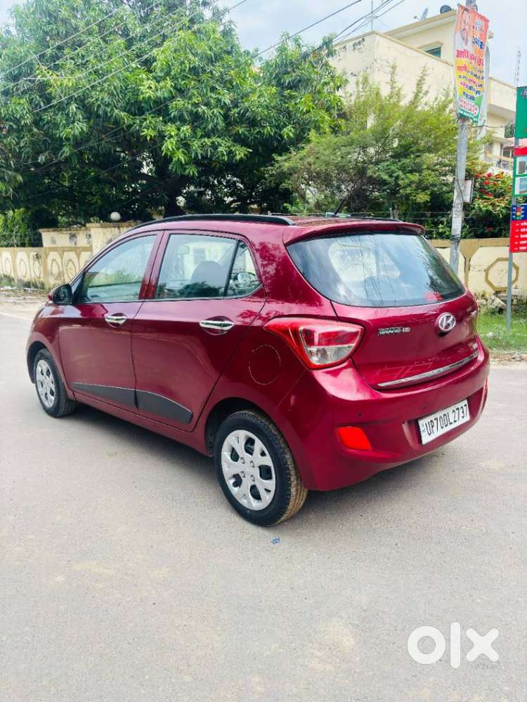 Hyundai Grand I10 Sportz, 2016, Petrol