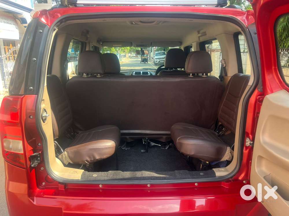 Mahindra Tuv 300 T8, 2016, Diesel