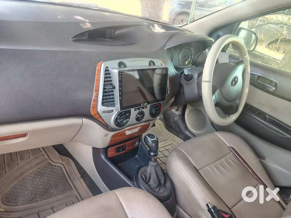 Hyundai I20 2009 Petrol Well Maintained New Tyer New Battery Androi