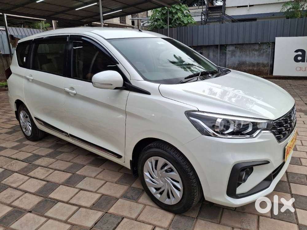 Maruti Suzuki Ertiga Vxi At Petrol, 2022, Petrol