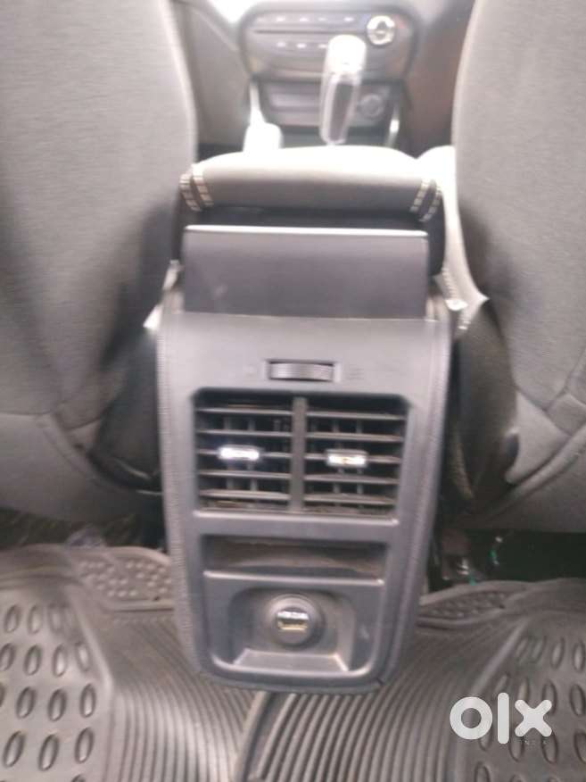 Tata Punch Adventure Amt, 2025, Petrol