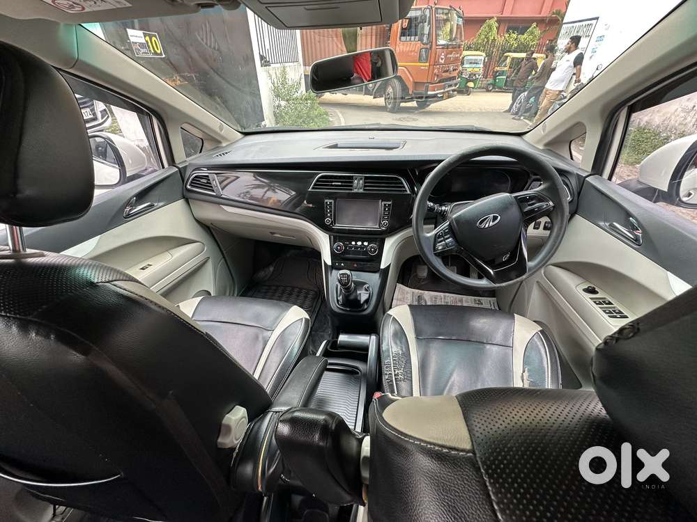 Mahindra Marazzo M6 8str, 2019, Diesel