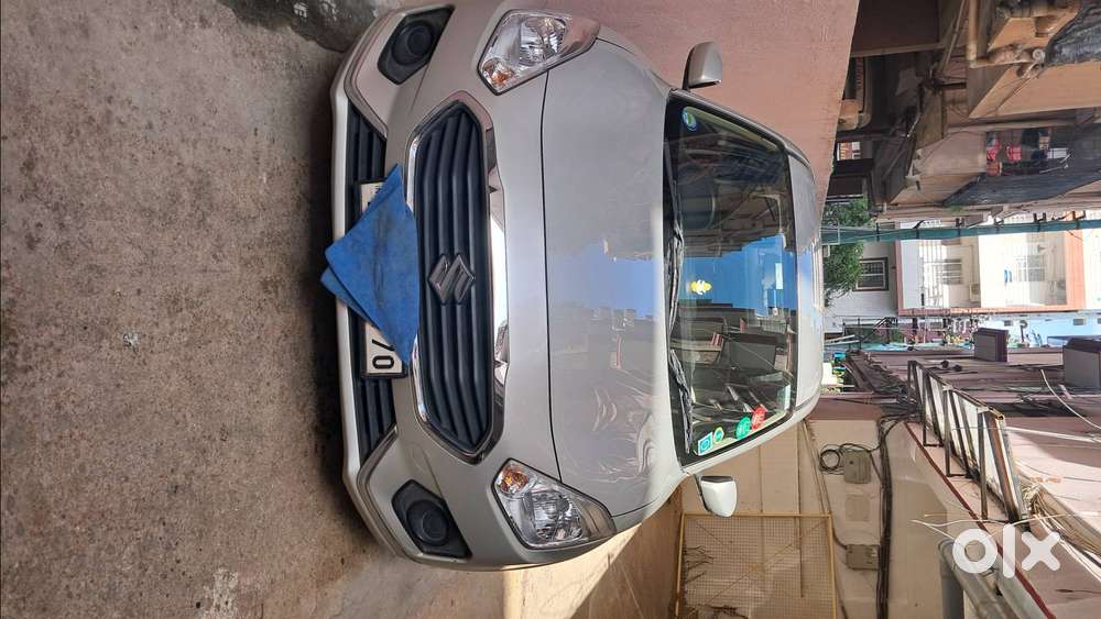Maruti Dzire 2017 Vxi Amt Petrol Well Maintained/excellent Condition