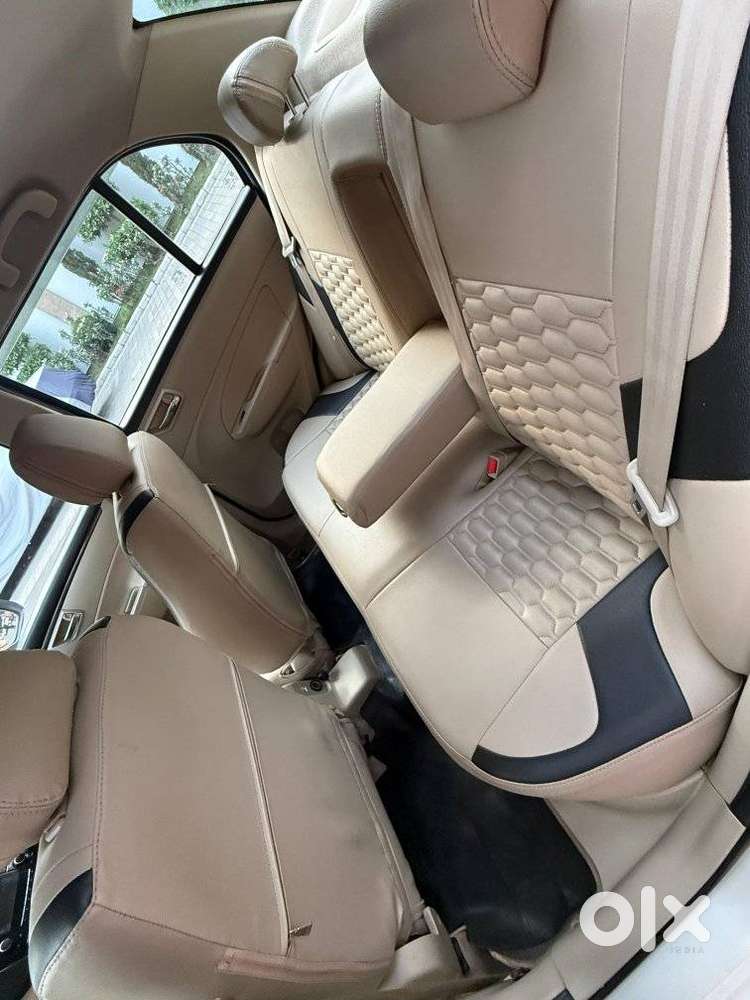 Maruti Suzuki Swift Dzire Vdi Optional, 2017, Diesel